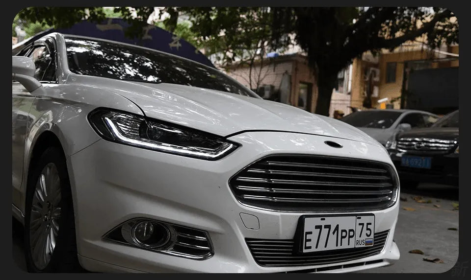 Lampy Przednie do Ford Mondeo Fusion LED z Lampą h7 HID, Dynamicznym Sygnałem i wiązką Bi-Xenon (2013-2016) - Multigenus