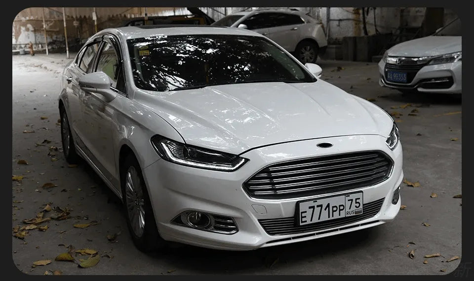 Lampy Przednie do Ford Mondeo Fusion LED z Lampą h7 HID, Dynamicznym Sygnałem i wiązką Bi-Xenon (2013-2016) - Multigenus