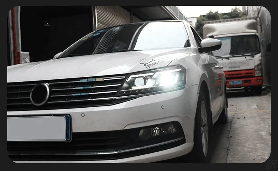 Lampy Przednie do VW Passat B7 LED z DRL, Lampami HID Bi-Xenon i Projektorową Soczewką (2011-2016) - Multigenus