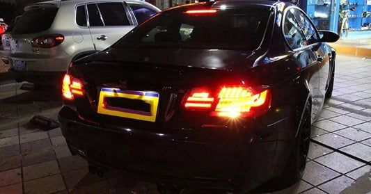 Lampy Samochodowe do BMW E92: Tylne tył LED 2006-2012 M3 325i 330i Coupe z Oświetleniem Dziennym LED, Sygnałem, Hamulcem i Wstecznym - Multigenus