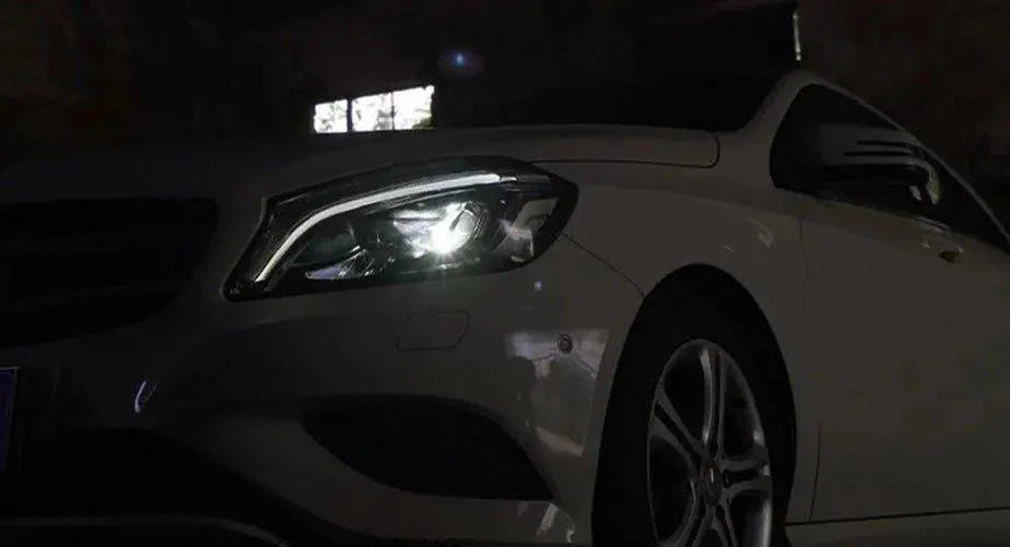 Lampy samochodowe do Mercedes Benz W176 (2013-2018) A200 - Reflektory LED A180 dzienne DRL, sygnałem LED, soczewką projekcyjną - Multigenus