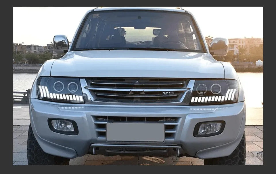 Lampy samochodowe do Mitsubishi Pajero V73 (2004-2014) - Montero V75 V77 z dynamicznym sygnałem DRL - Multigenus