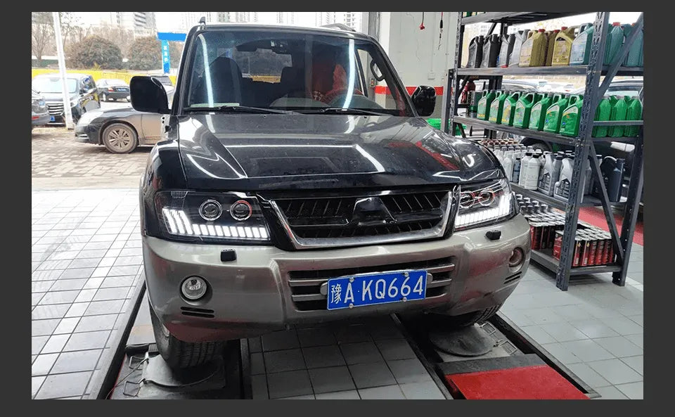 Lampy samochodowe do Mitsubishi Pajero V73 (2004-2014) - Montero V75 V77 z dynamicznym sygnałem DRL - Multigenus