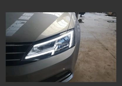 Lampy samochodowe do VW Jetta Mk6 (2012) - Reflektory LED z soczewką projekcyjną, animacją dynamicznego sygnału i dzienne DRL - Multigenus