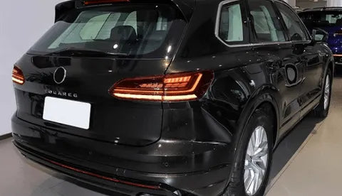 Lampy samochodowe do VW Volkswagen Touareg (2019-2023) z lampą dzienne DRL, dynamicznym sygnałem i światłem cofania - Multigenus