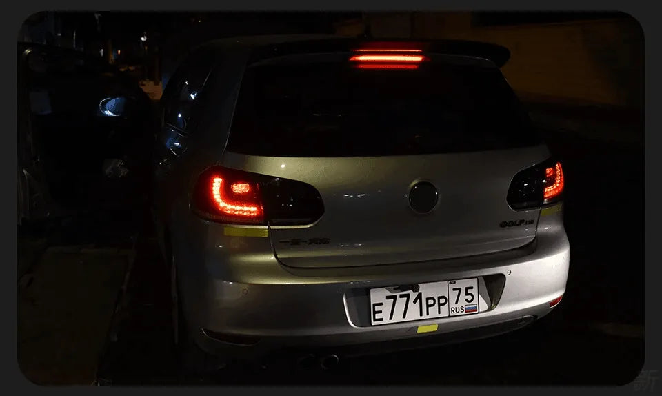 Lampy tylne VW Golf 6 Volkswagen 2009 - 2012 R20 LED DRL Sygnał dynamiczny - Multigenus